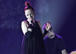 Garbage gra Patti Smith - nowy klip do "Because the Night"