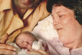 Ovo je NAJDUŽA TRUDNOĆA U ISTORIJI ČOVEČANSTVA! ONA je bila trudna VIŠE OD GODINU DANA, a kad se porodila - doktori su doživeli NEVIĐENU EUFORIJU