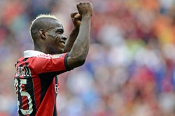 Balotelli bije się w piersi. "Moja reakcja była nieodpowiednia"
