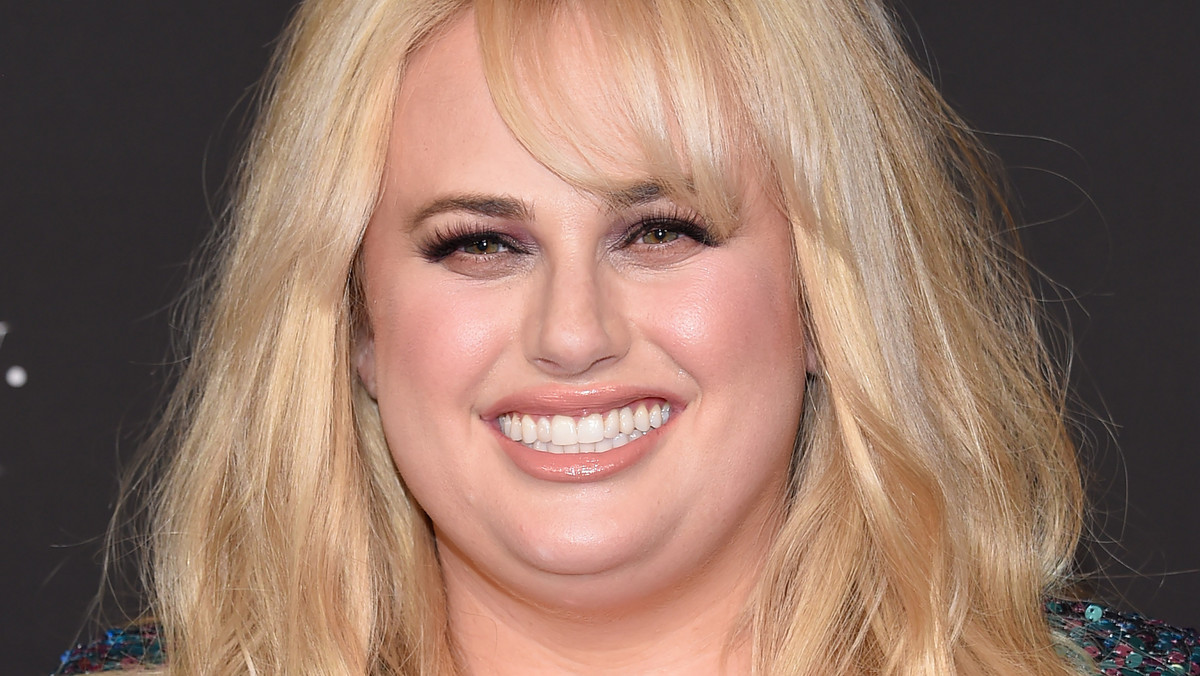 Rebel Wilson chudnie w oczach. Fani nie mogą jej poznać!