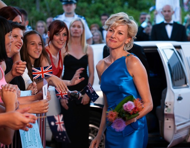 Naomi Watts jako księżna Diana