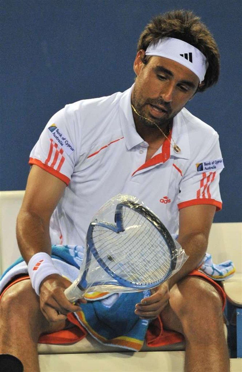 Marcos Baghdatis rozwalił rakietę