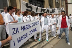 Szykują się lekarskie protesty o czas pracy