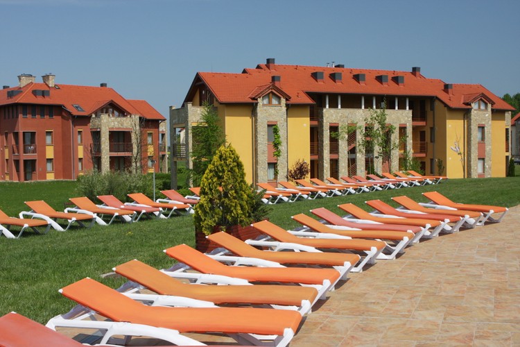 Uzdrowisko Buk, Węgry