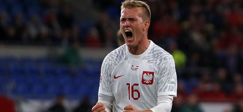 Karol Świderski wykorzystał błąd bramkarza. Szósty gol Polaka w sezonie