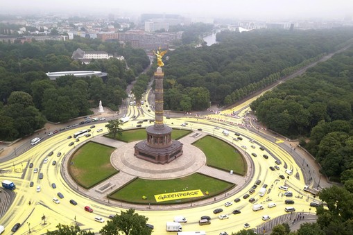 Greenpeace protest in Berlin