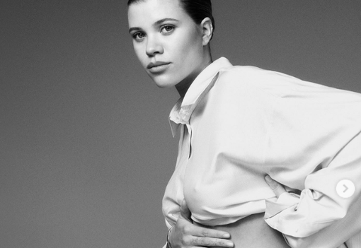 Ez annyira felszabadító! Álomszép sztárkismamák, akiknek esze ágában sincs rejtegetni a kerekedő pocakjukat