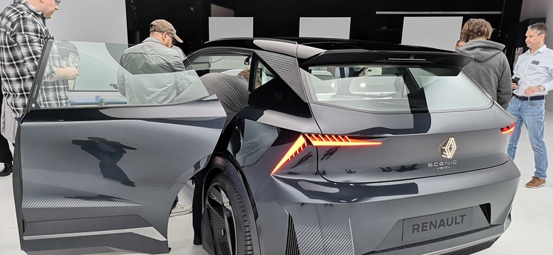 Nowe Renault Scenic to trzęsienie ziemi. Ładnie nas Francuzi urządzili