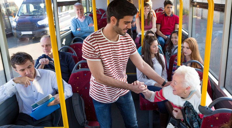 Átadnád a helyed a buszon? Ezért ne tedd legközelebb