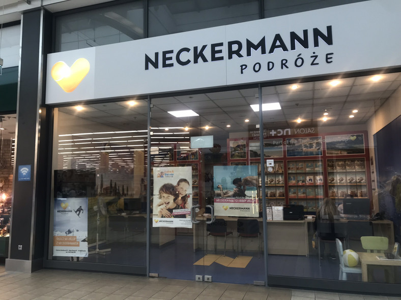 Neckermann - biuro podróży w krakowskim centrum handlowym