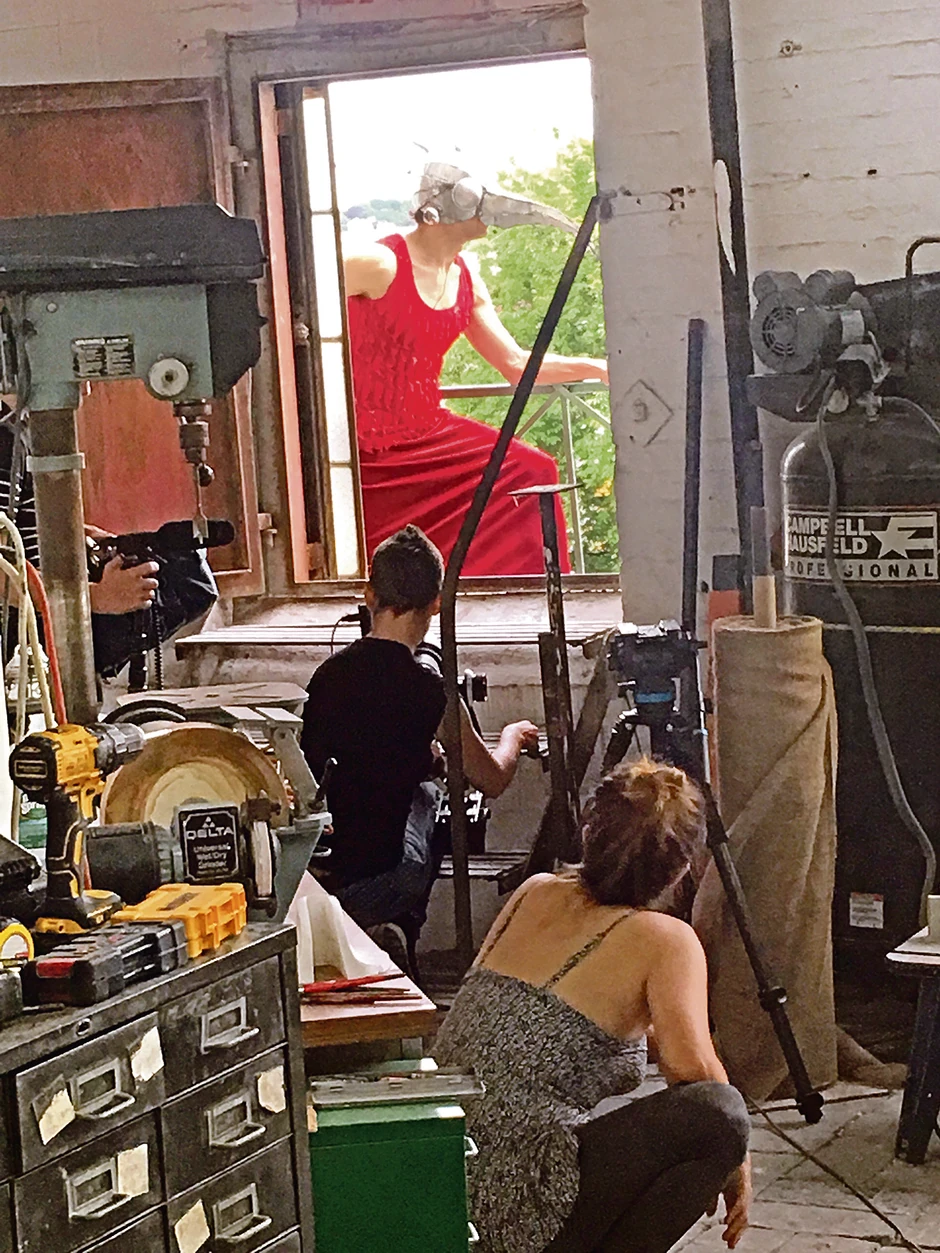 Ovaj projekat je započet pred realizovanje Sen Klerove solo izložbe u Njujorku