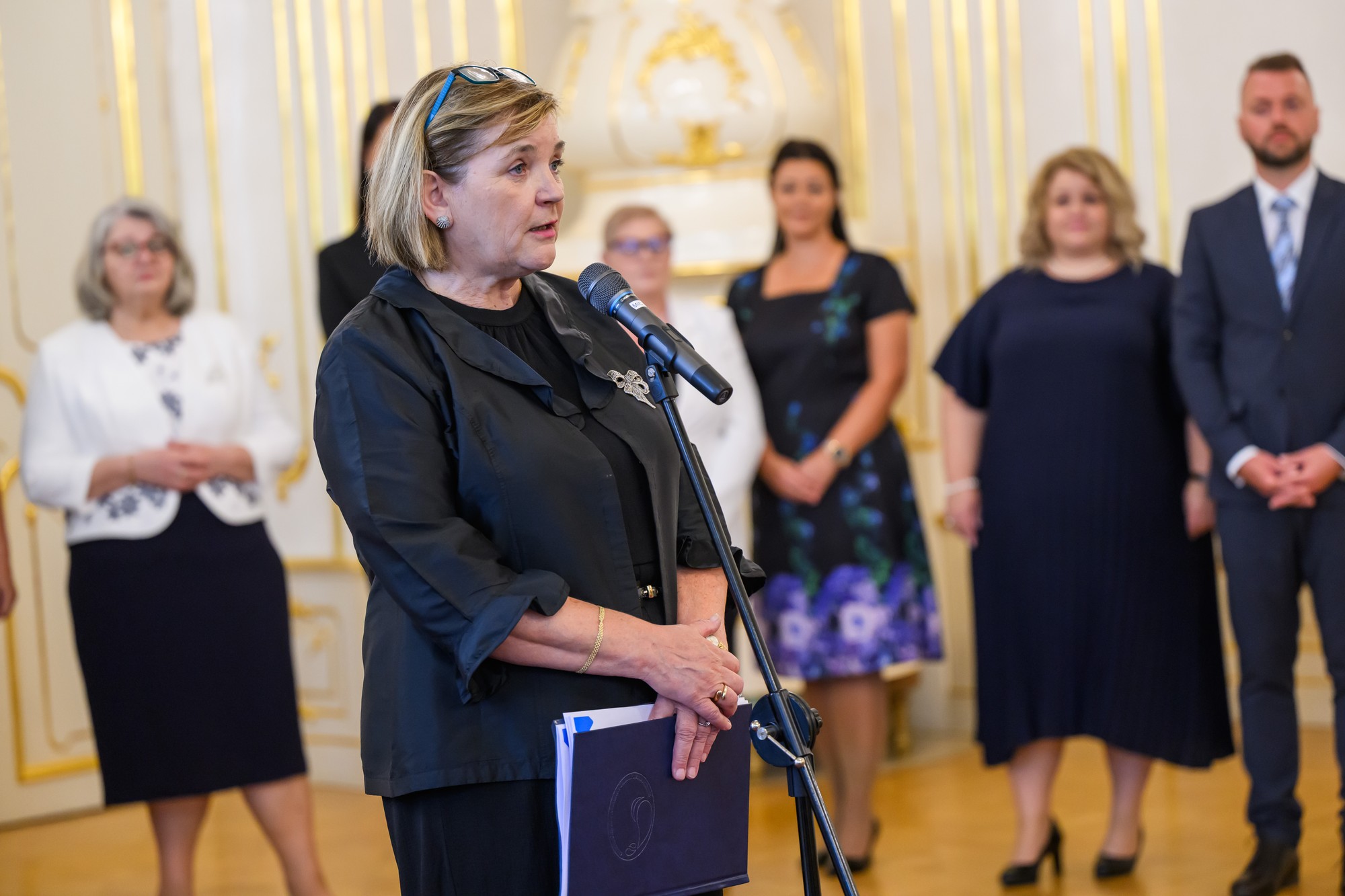 Prezident SR Peter Pellegrini prijal držiteľov ocenenia Biele srdce, ktoré udeľuje Slovenská komora sestier a pôrodných asistentiek.