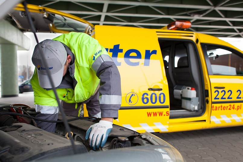 Mechanicy firmy Starter (odpowiednik pomocy drogowej niemieckiego automobilklubu ADAC) opracowali raport podsumowujący awarie samochodów, które zdarzyły się podczas ostatniej długotrwałej zimy. Z zestawienia wynika, że z 11 598 wezwań otrzymanych między 1 grudnia 2012 roku a 31 marca 2013 roku najwięcej, bo aż 25 proc. wszystkich awarii pojazdów, dotyczyło problemów z akumulatorem.