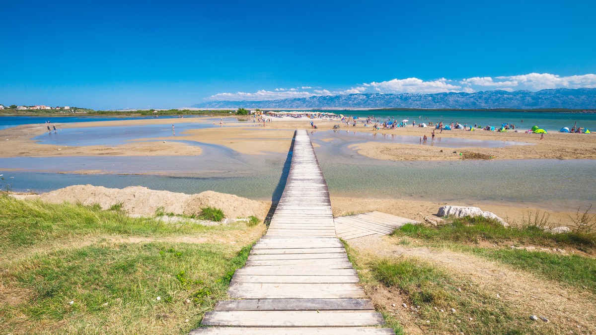 Najlepše plaže u Hrvatskoj: Ovde nema kamenja, samo najsitniji pesak i kristalno čisto more