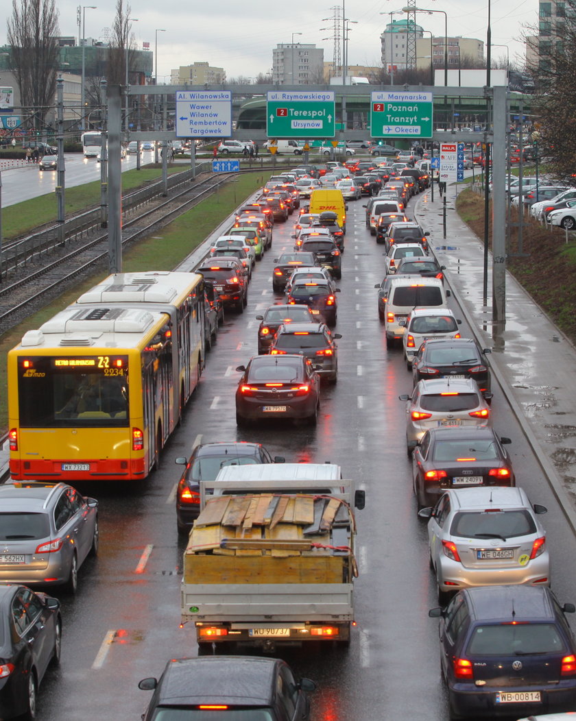 Warszawa w pierwszej dziesiątce najbardziej zakorkowanych miast świata