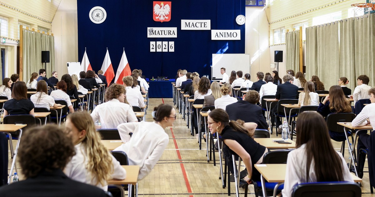 Z egzaminem Macieja stało się coś dziwnego. Tak działa drugi obieg matur w Polsce