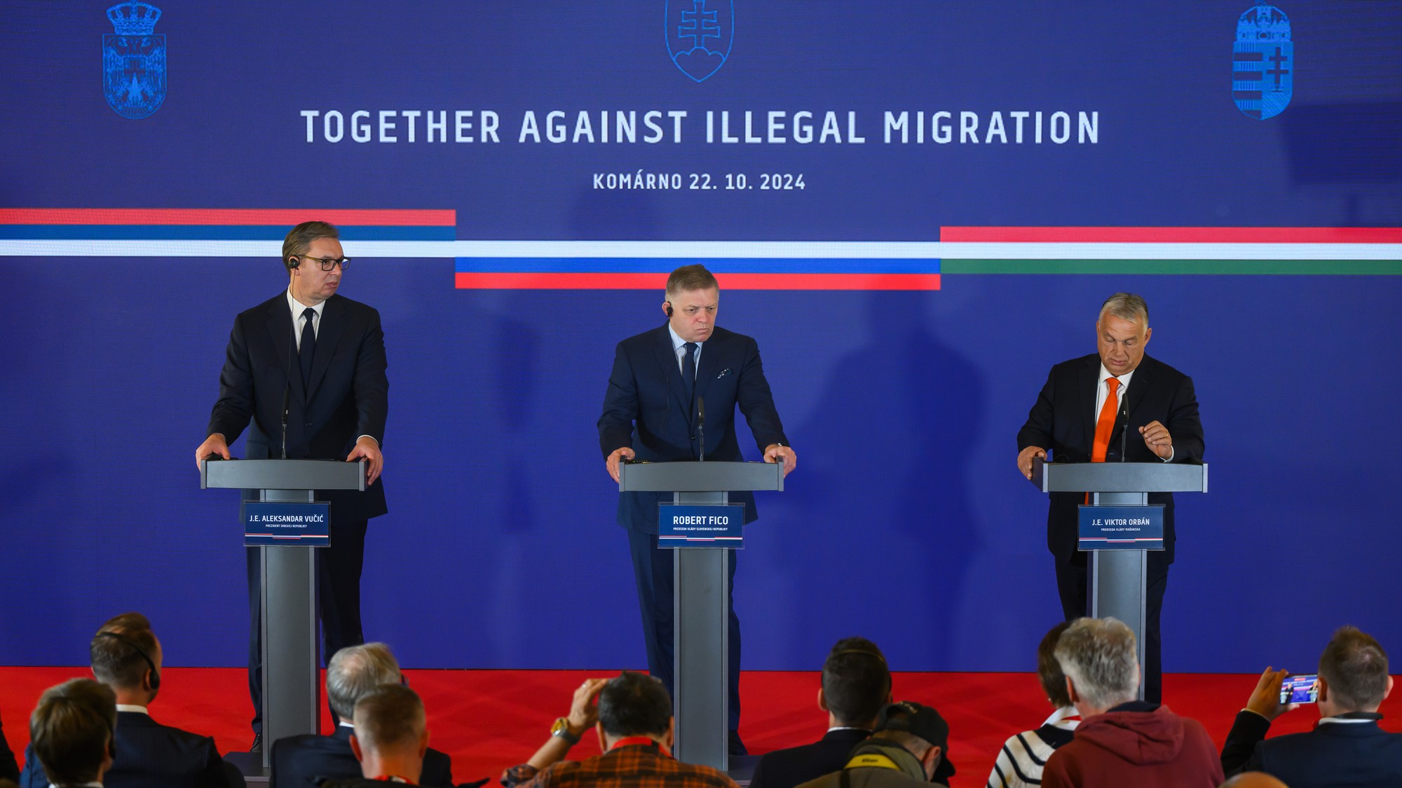 Prezident Srbska Aleksandar Vučič, predseda vlády SR Robert Fico a predseda vlády Maďarska Viktor Orbán.