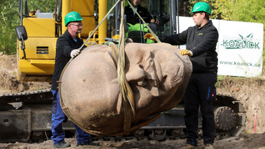 Głowa Lenina odkopana w berlińskim lesie po 24 latach
