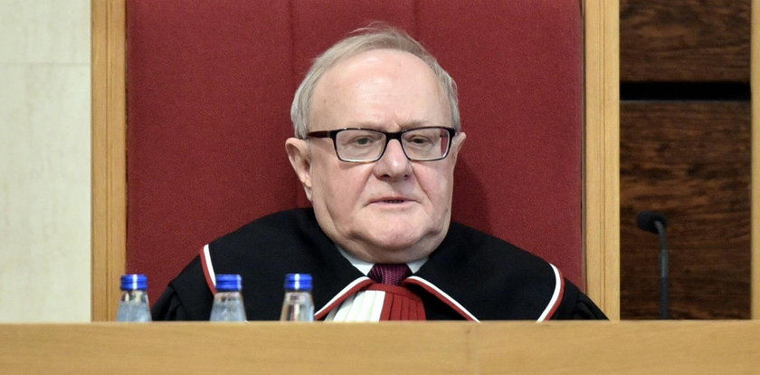 Kłopot Julii Przyłębskiej. Biernat zapowiada powrót do pracy