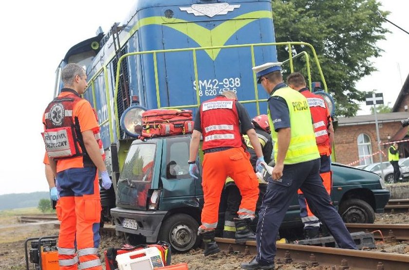 Wypadek na przejeździe kolejowym