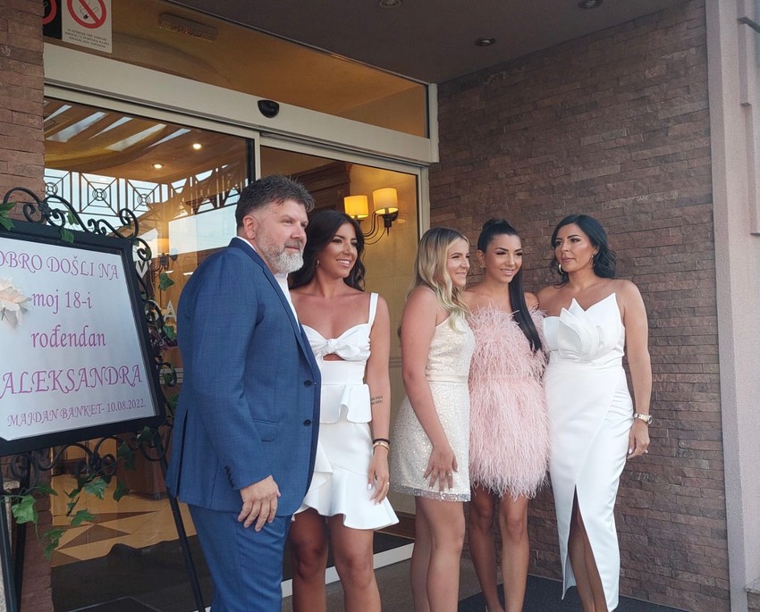 Bane Bojanić sa porodicom