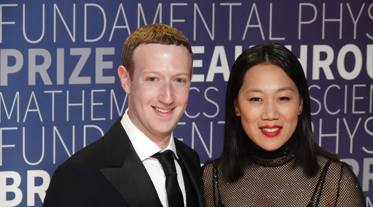 Mark Zuckerberg és felesége / Fotó: Northfoto