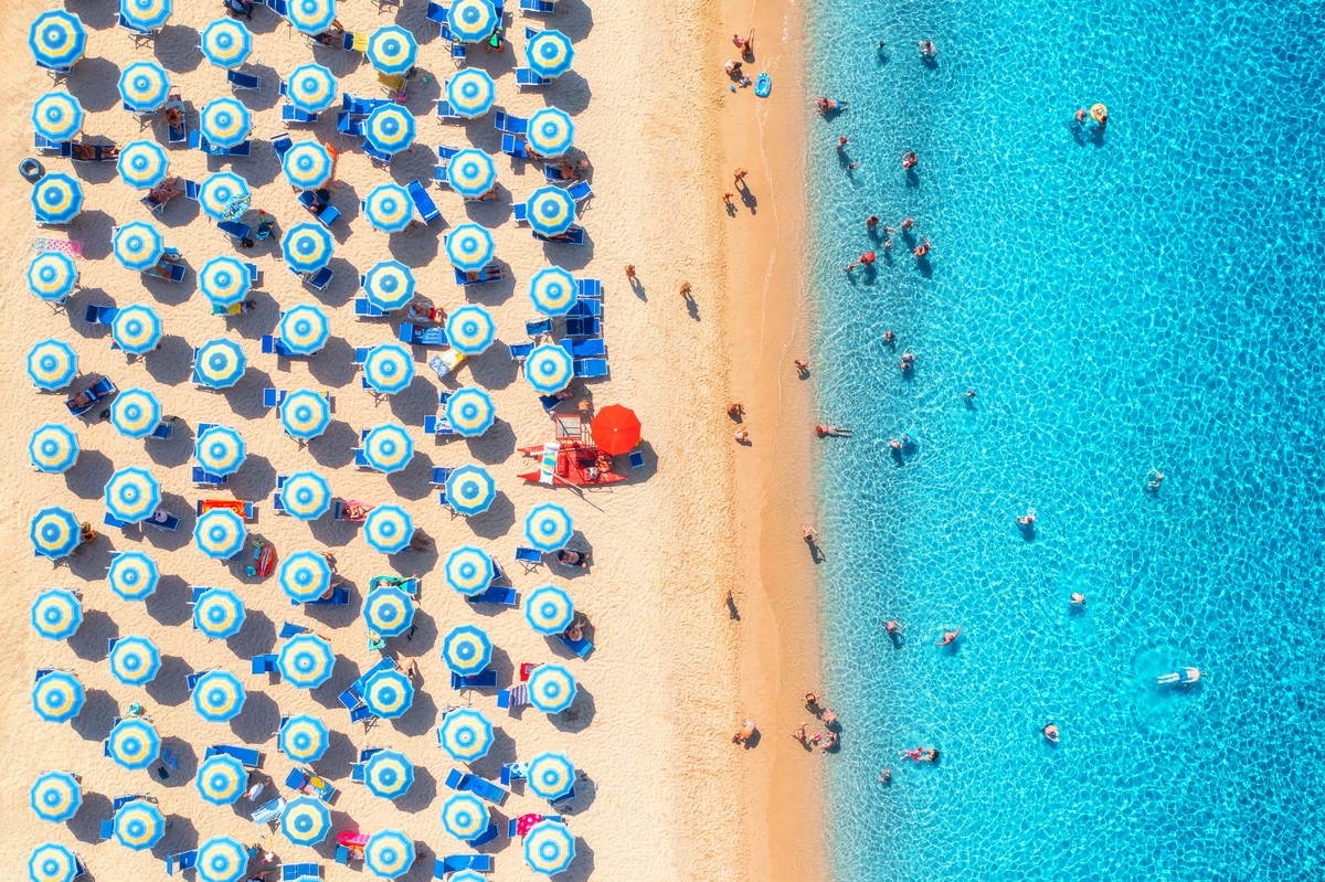 Do tragedii doszło na pełnej ludzi plaży