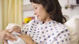 Noworodek po porodzie - opieka, wygląd, procedury, badania, szczepienie