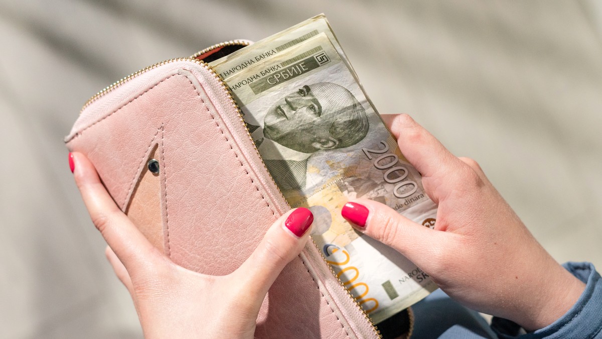 Ove stvari izbacite iz novčanika, veruje se da privlače bedu i siromaštvo
