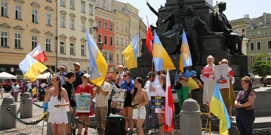 Wiec poparcia dla Ukraińców w Krakowie.