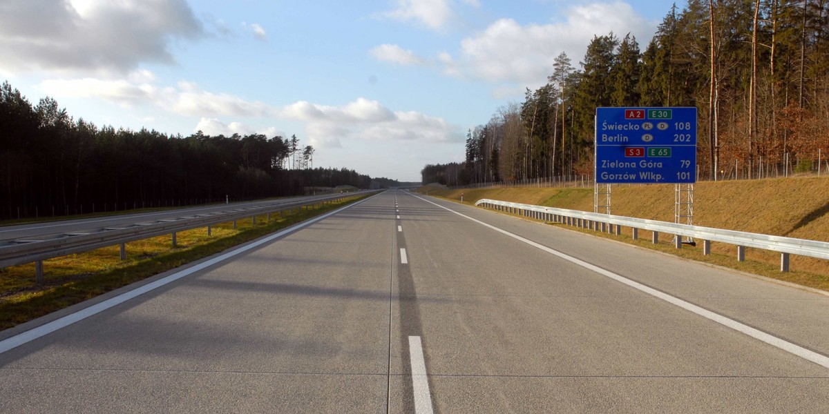 66 zł kosztuje w sumie od poniedziałku, 2 marca, przejazd samochodem osobowym płatnymi odcinkami autostrady A2 Nowy Tomyśl – Konin. 