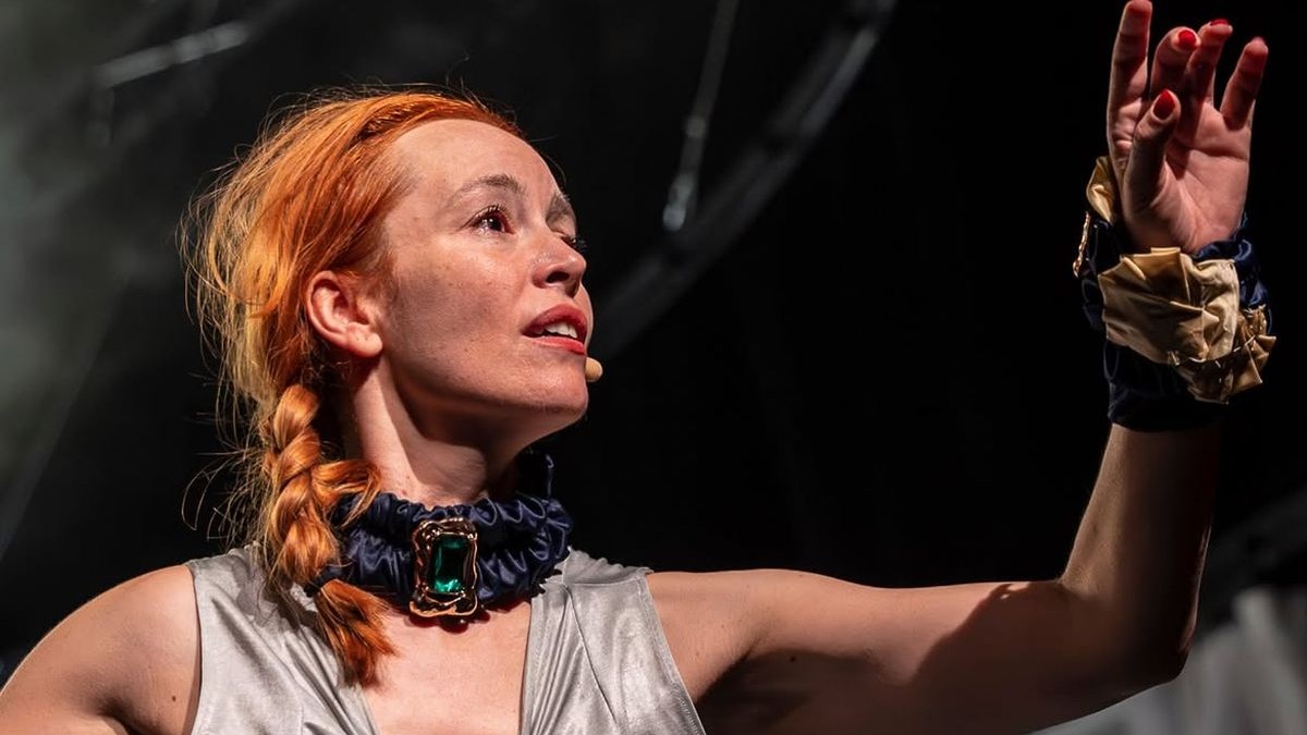 Olimpia Melinte, patru roluri în același spectacol de teatru: „Unele lucruri au început să se așeze”