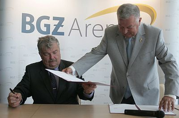 JaceK Bartkiewicz, prezes BGŻ ( z lewej). Fot. PAP