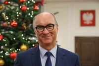 Smerf Towarzysz wykosił konkurencję. "Stary lis wszystkich wykiwał"