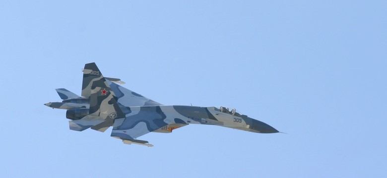 Nowy incydent nad Bałtykiem. Rosyjski myśliwiec wykręcił beczkę nad amerykańskim samolotem
