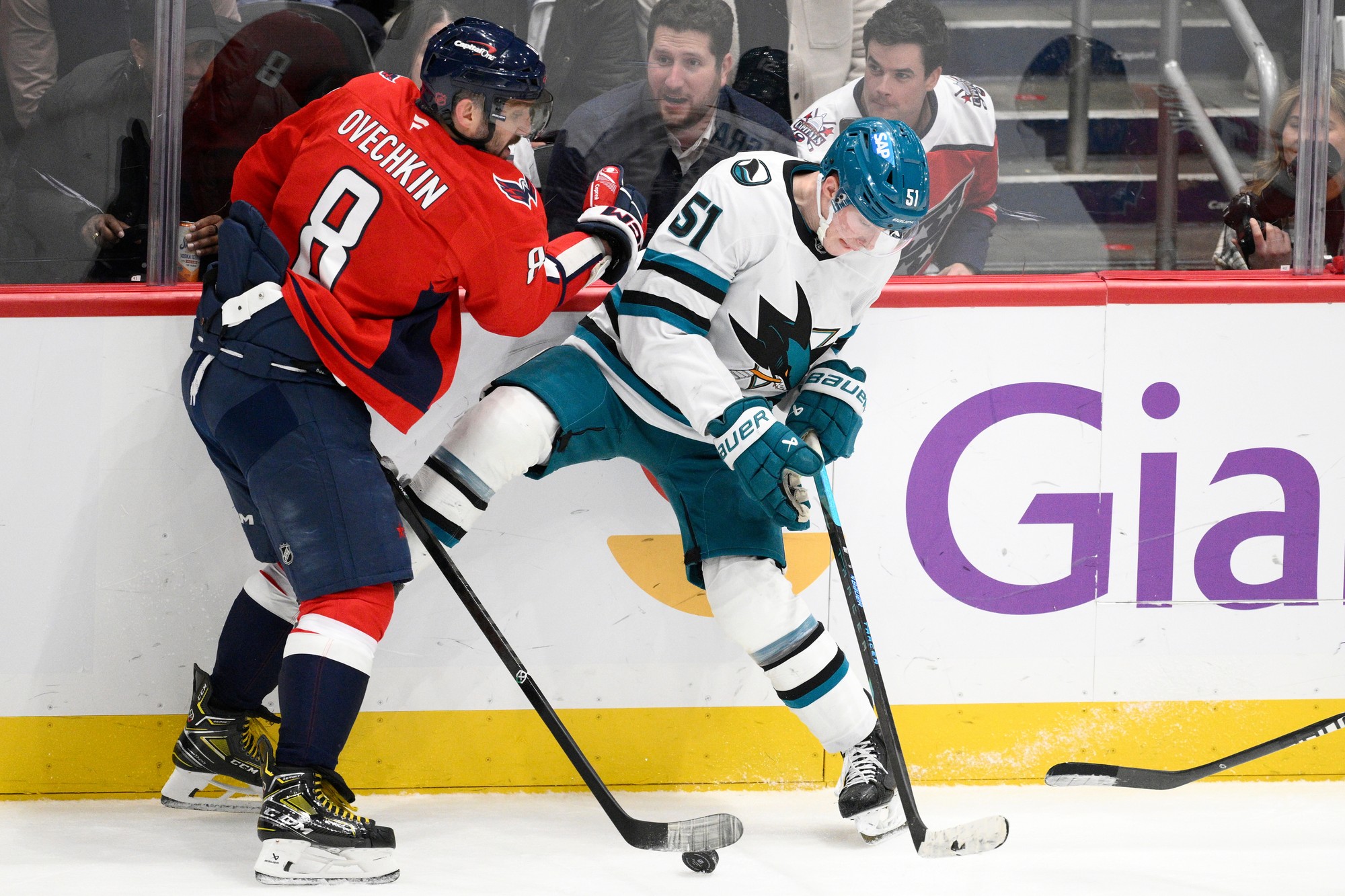 Zápas NHL: Washington Capitals – San Jose Sharks.