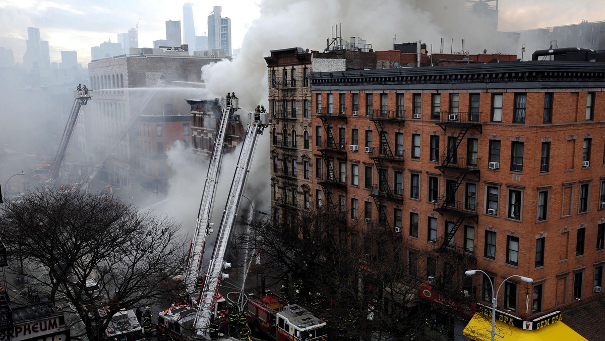 kamienica budynek manhattan nowy jork pożar zawalenie