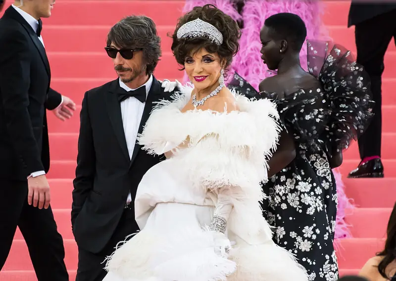 Joan Collins / Gilbert Carrasquillo / GettyImages