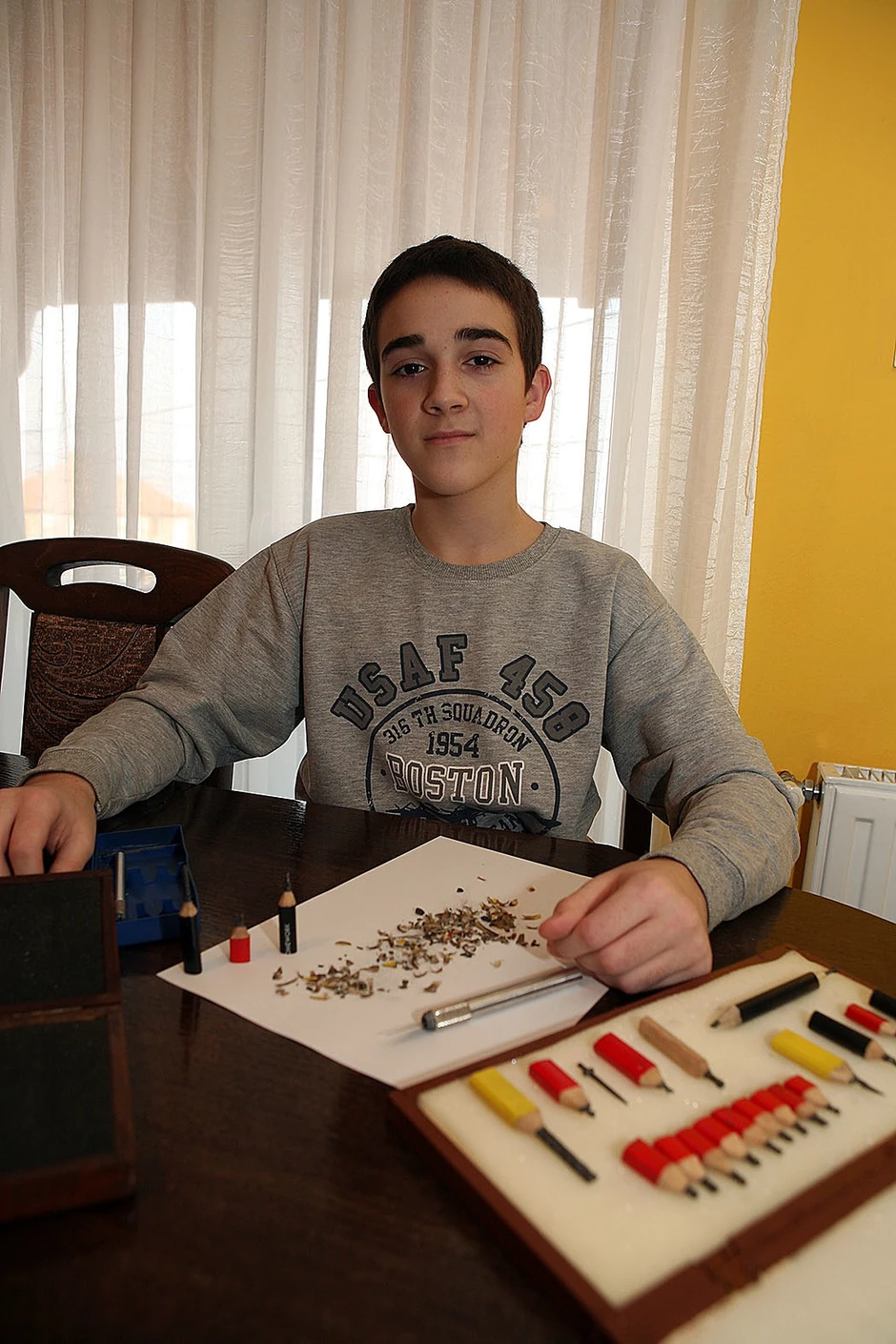 Već imao izložbu :Filip Stević