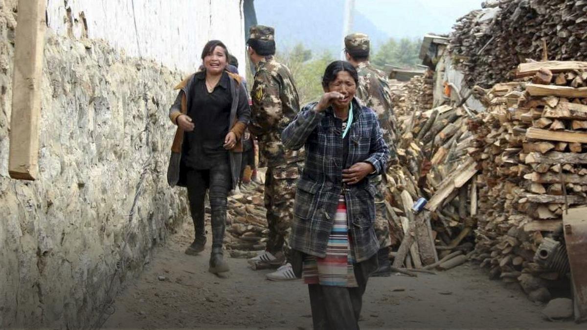 Nepal: kolejne wstrząsy i apel o pomoc po trzęsieniu ziemi