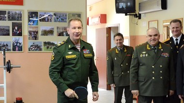 putin szykuje się na kryzys wewnątrz rosji. gen. denaturov ma nową fun