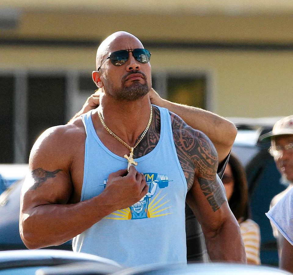 Dwayne Johnson w filmie "Sztanga i cash"