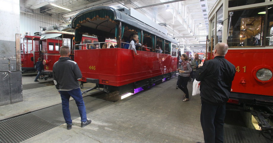 Muzealne tramwaje czasami wyruszają w podróż