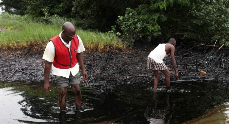 Nigeria, des ONG veulent que Shell nettoie sa pollution