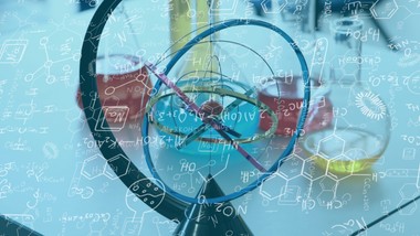 precyzyjny eksperyment nie potwierdza istnienia czwartej odmiany neutr