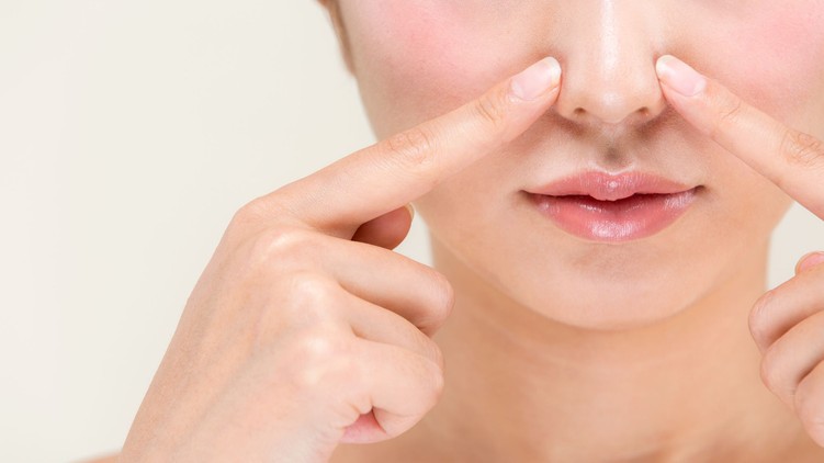 akne orr pattanás kék piros rosacea lupus
