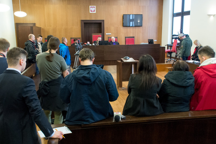 Ogłoszenie wyroku we wrocławskim sądzie okręgowym w sprawie księdza Pawła K.