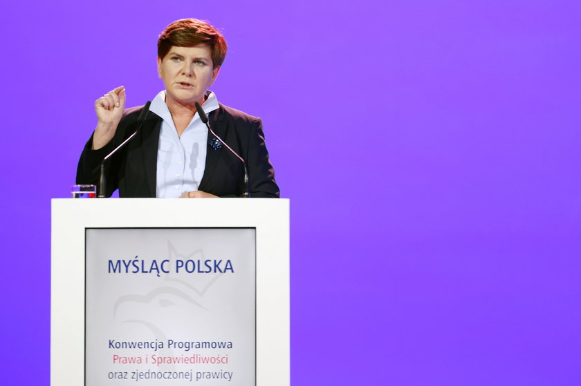 Szydło: Premier Kopacz jeździ na wycieczki kiedy jest ładna pogoda