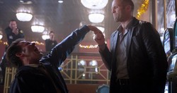 Jason Statham całkiem jak Burt Reynolds