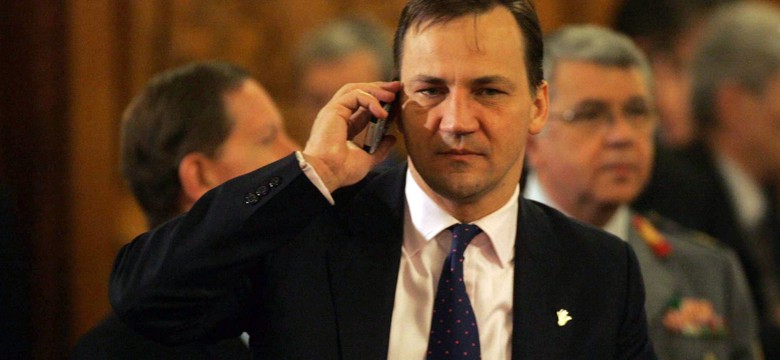 Kerry dzwoni do Sikorskiego z podziękowaniami